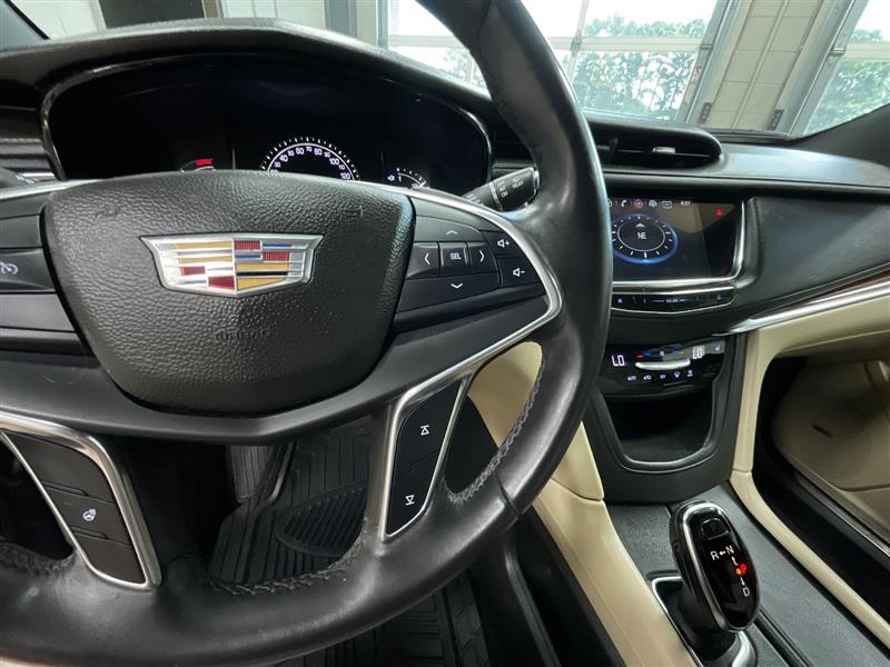 2017 CADILLAC XT5 LUXURY FWD