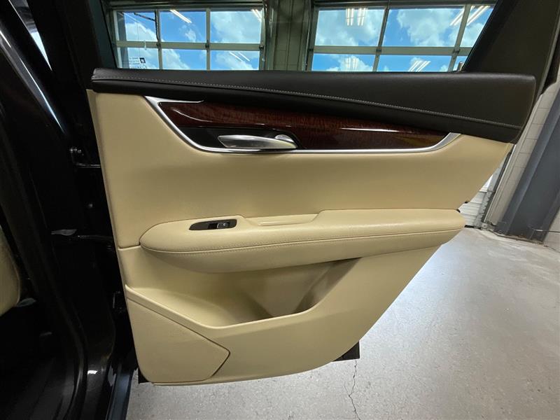 2017 CADILLAC XT5 LUXURY FWD