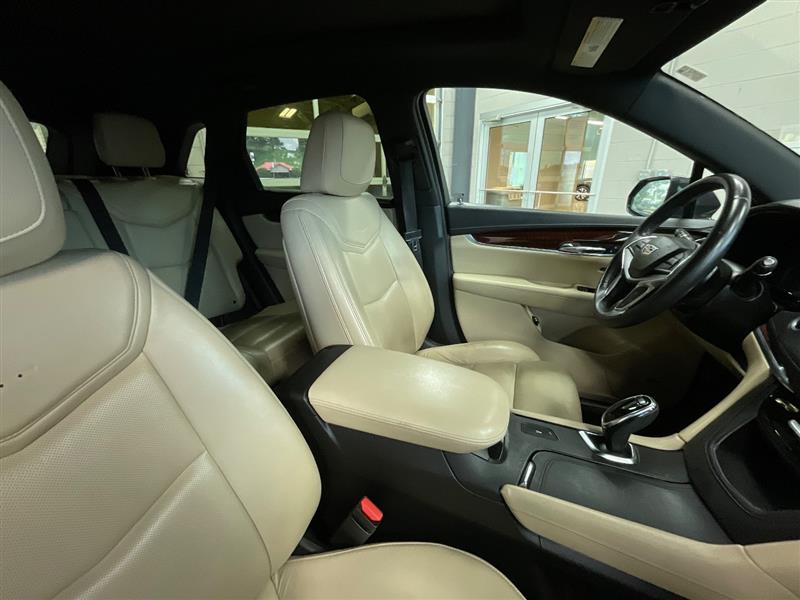 2017 CADILLAC XT5 LUXURY FWD