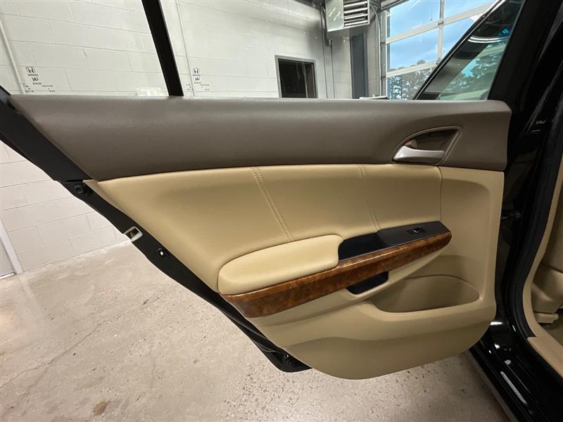 2010 HONDA ACCORD EX-L