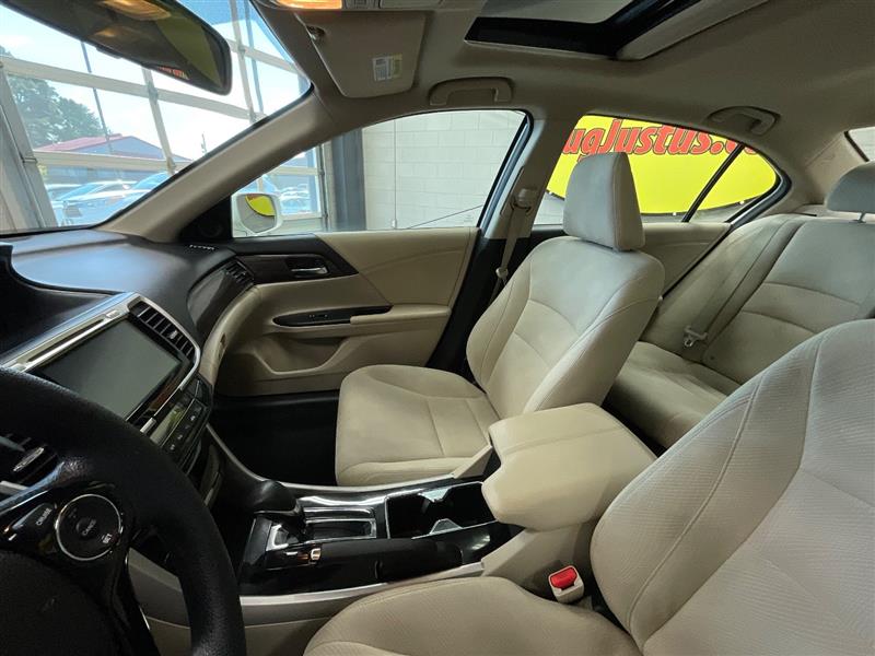2017 HONDA ACCORD EX