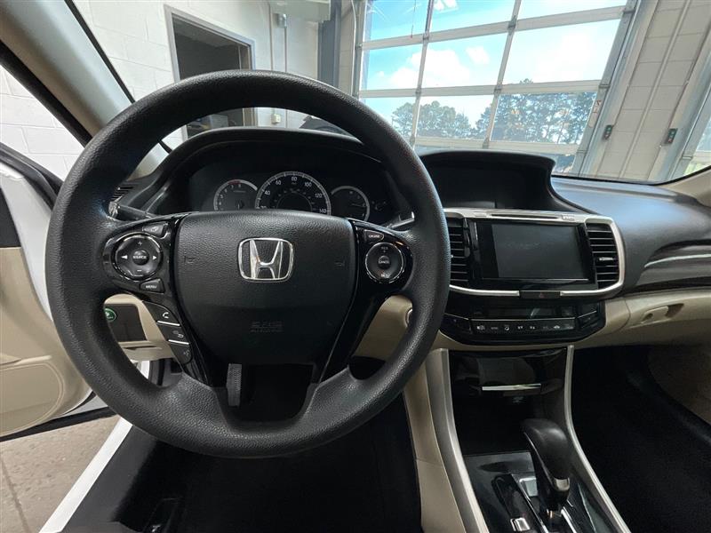 2017 HONDA ACCORD EX