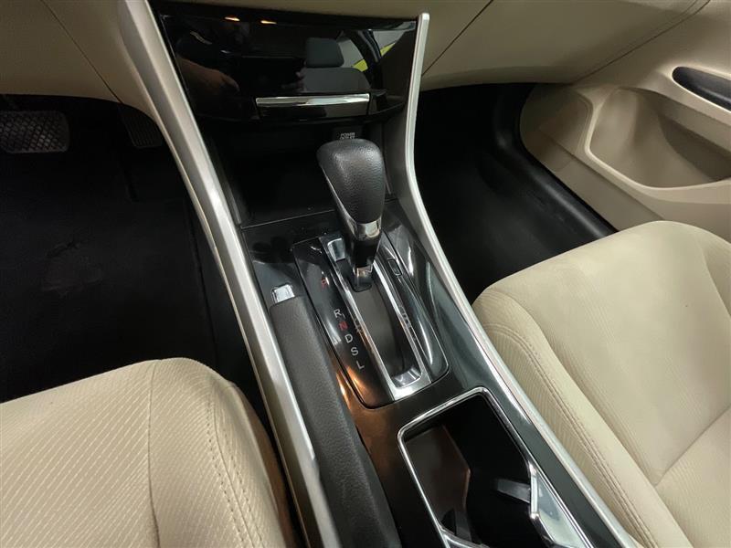 2017 HONDA ACCORD EX