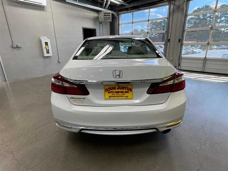 2017 HONDA ACCORD EX