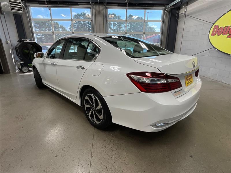 2017 HONDA ACCORD EX