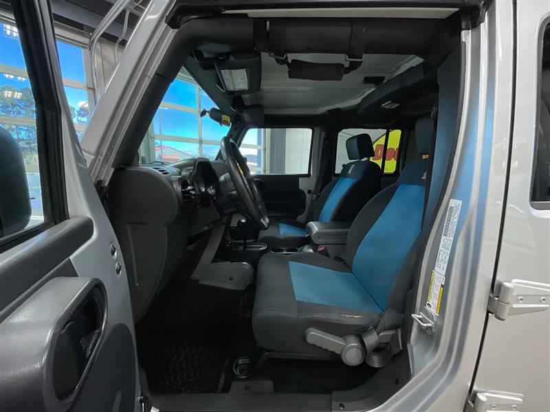 2010 JEEP WRANGLER UNLIMITED Sport