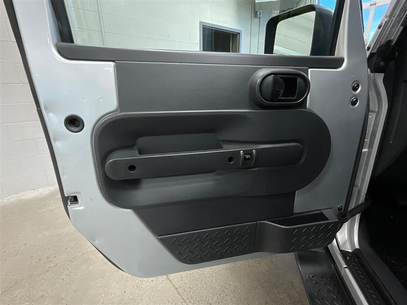 2010 JEEP WRANGLER UNLIMITED Sport