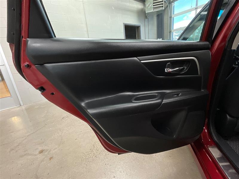 2016 NISSAN ALITMA 