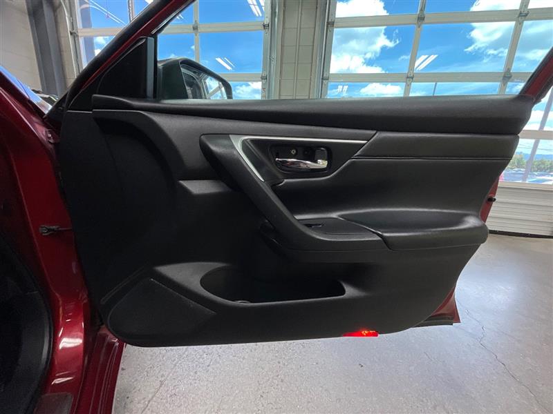 2016 NISSAN ALITMA 