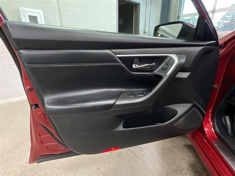 2016 NISSAN ALITMA 
