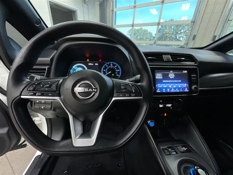 2023 NISSAN LEAF S