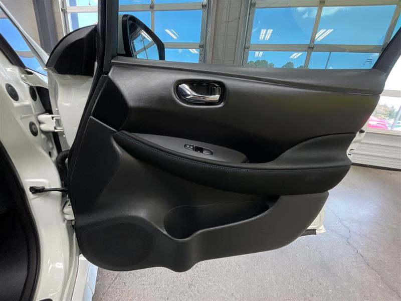 2023 NISSAN LEAF S