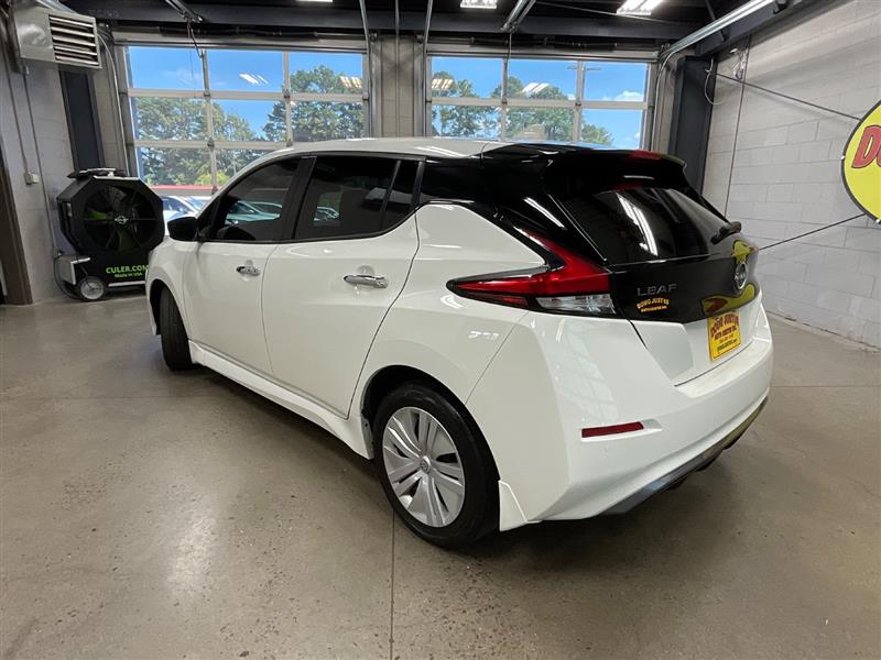 2023 NISSAN LEAF S