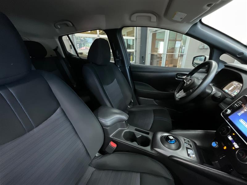 2023 NISSAN LEAF S
