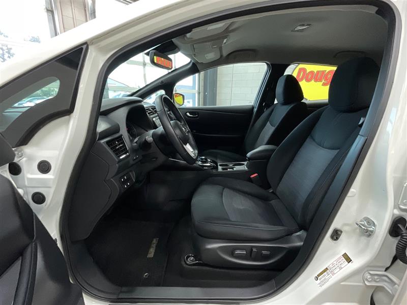 2018 NISSAN LEAF SV