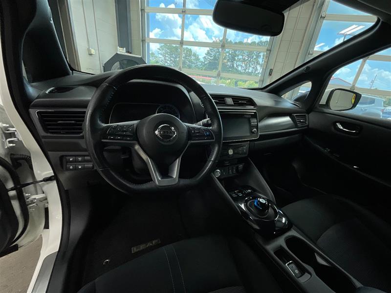 2018 NISSAN LEAF SV