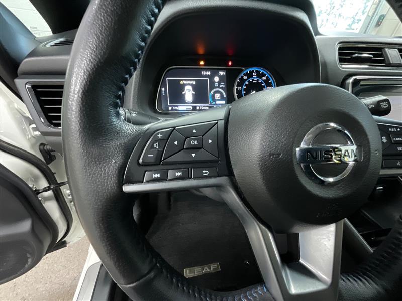 2018 NISSAN LEAF SV