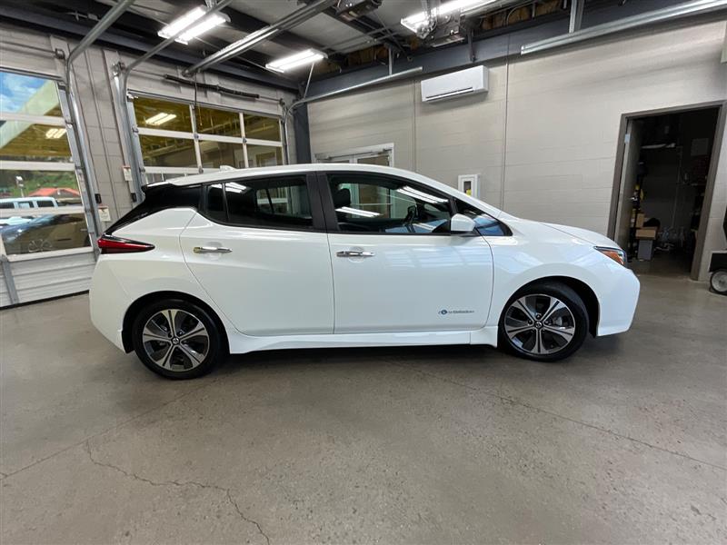 2018 NISSAN LEAF SV