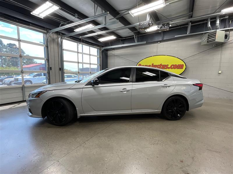 2021 NISSAN ALTIMA 2.5 SR