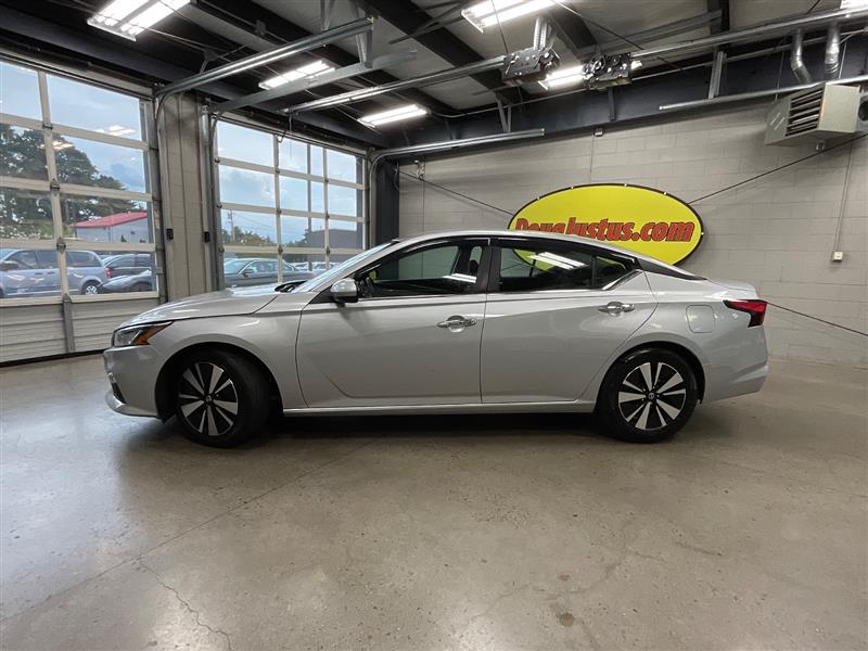 2022 NISSAN ALTIMA 2.5 SV