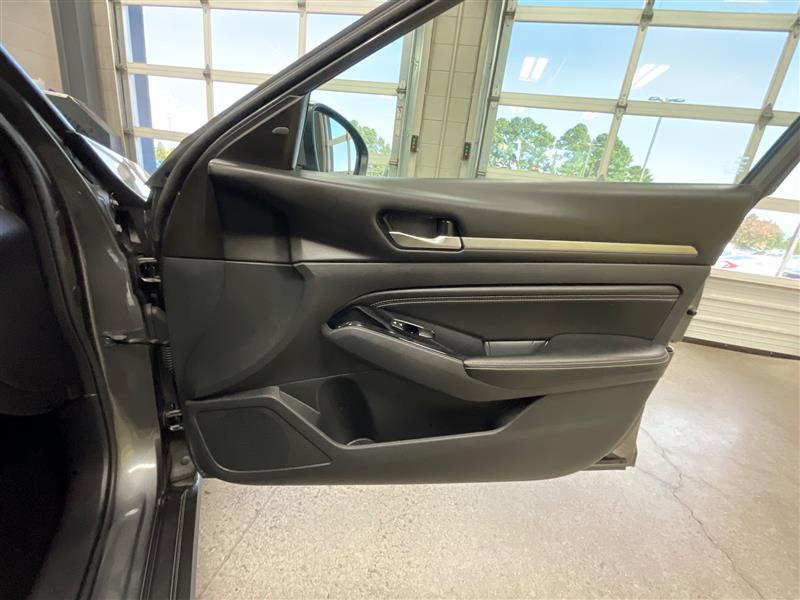 2021 NISSAN ALTIMA 2.5 SV