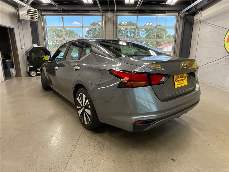 2021 NISSAN ALTIMA 2.5 SV