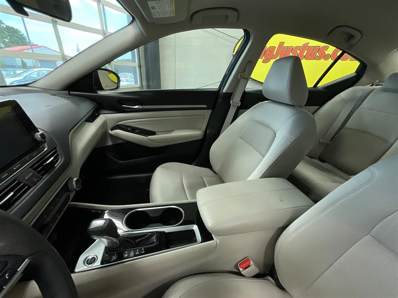 2021 NISSAN ALTIMA 2.5 SV