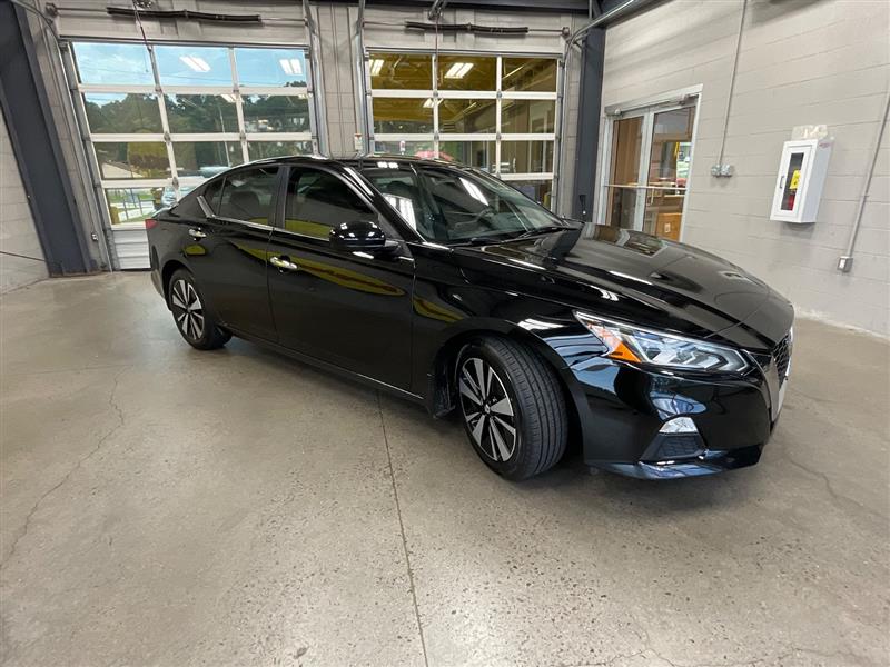 2021 NISSAN ALTIMA 2.5 SV