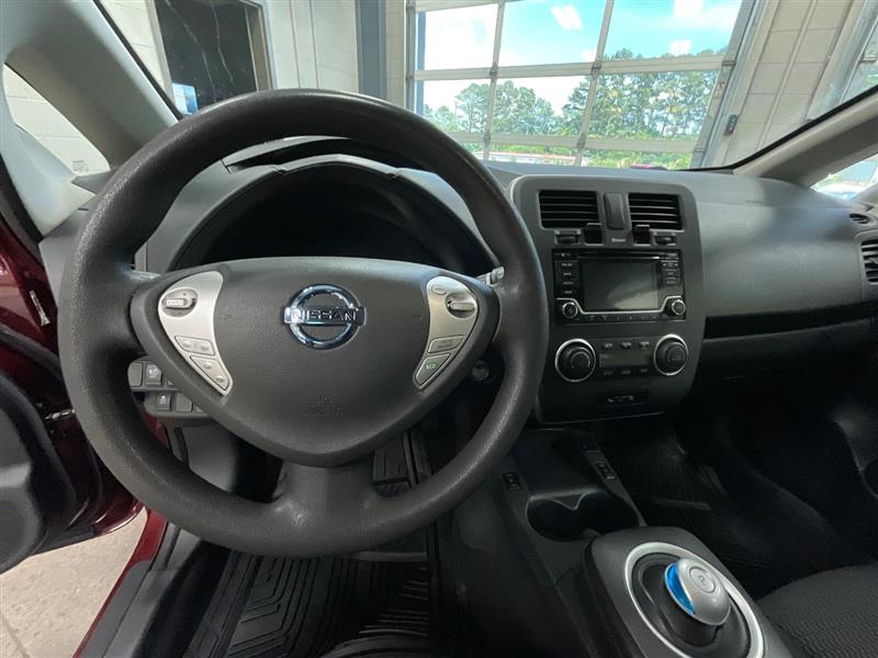 2016 NISSAN LEAF S