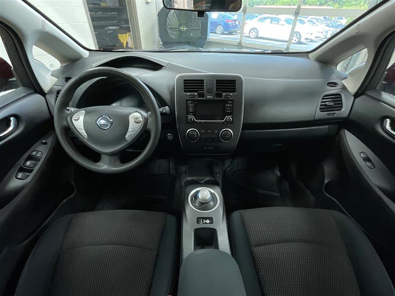 2016 NISSAN LEAF S