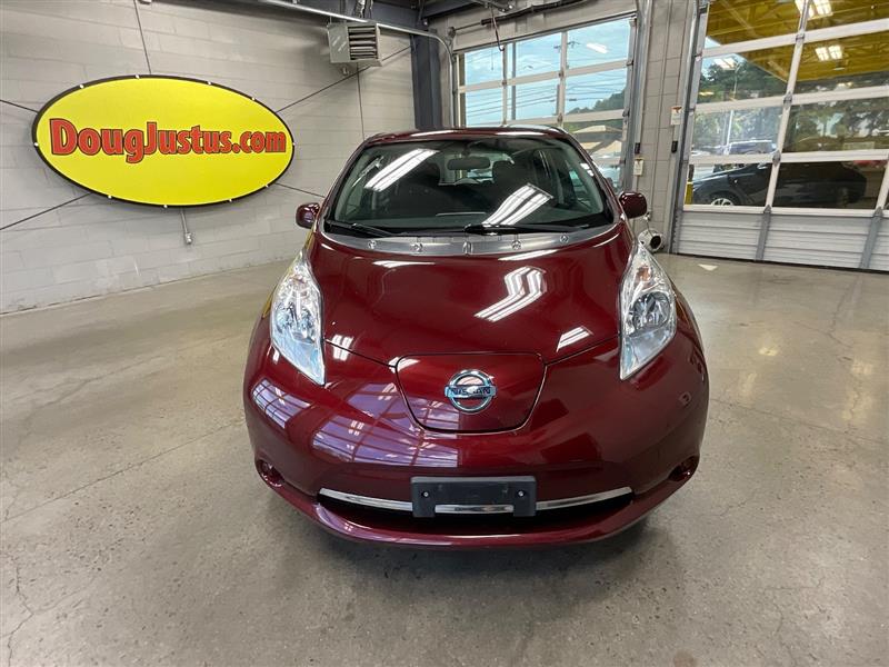 2016 NISSAN LEAF S
