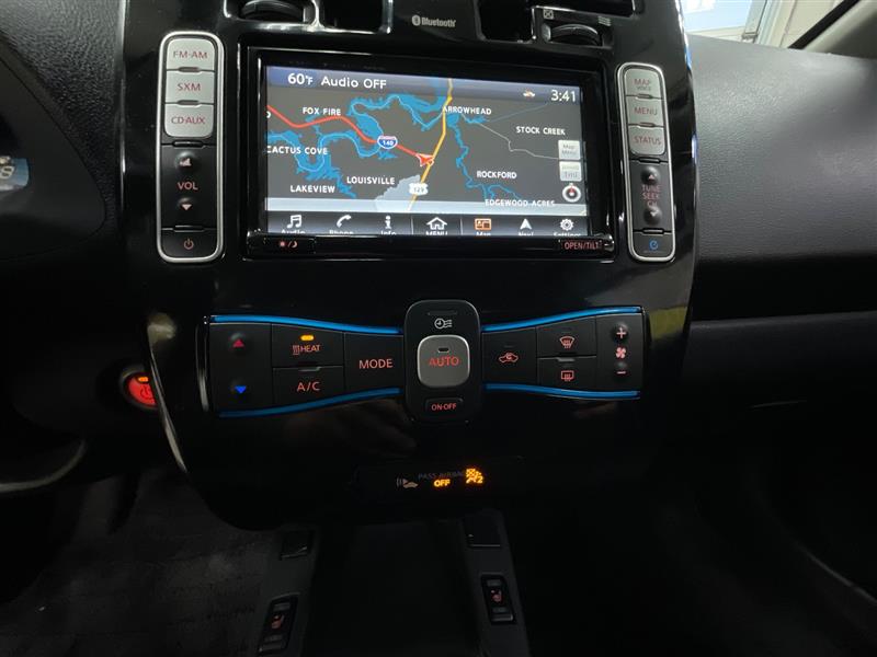 2017 NISSAN LEAF SV