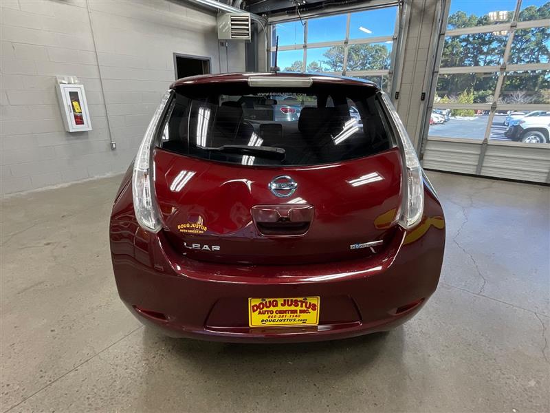 2017 NISSAN LEAF SV