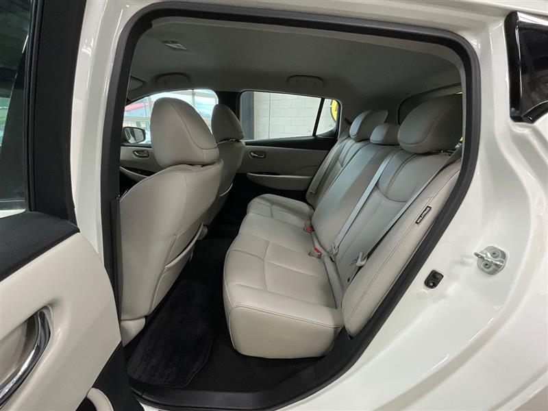 2020 NISSAN LEAF SL PLUS