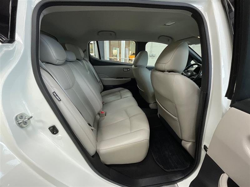2020 NISSAN LEAF SL PLUS