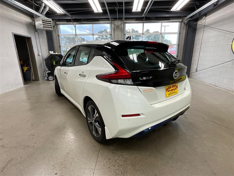 2020 NISSAN LEAF SL PLUS