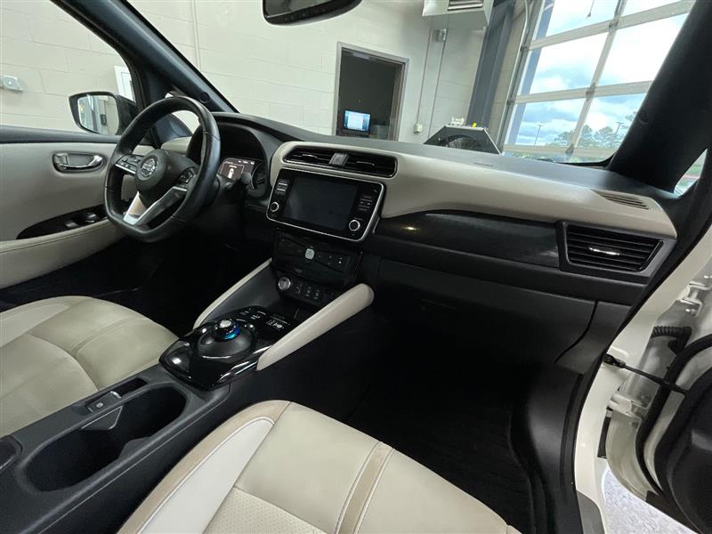2020 NISSAN LEAF SL PLUS