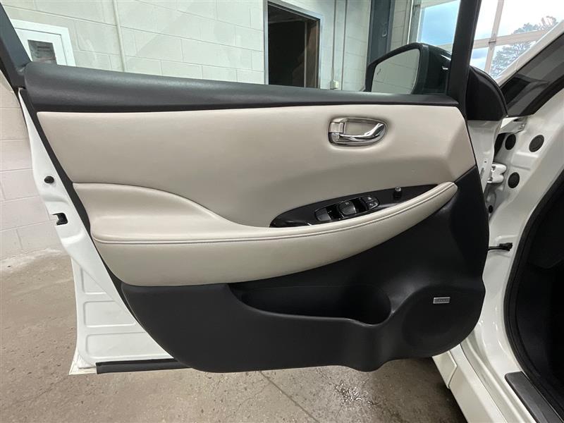 2020 NISSAN LEAF SL PLUS