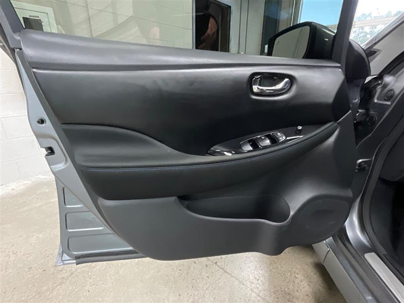 2024 NISSAN LEAF SV PLUS
