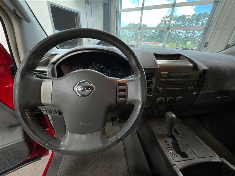 2006 NISSAN TITAN SE