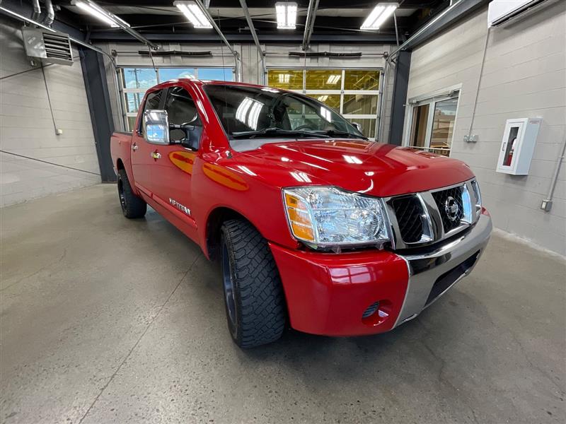 2006 NISSAN TITAN SE