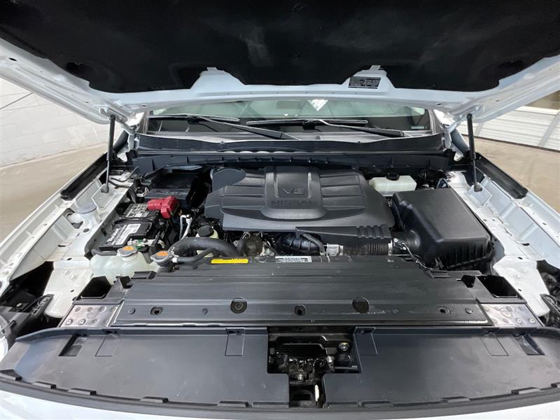 2022 NISSAN TITAN SV
