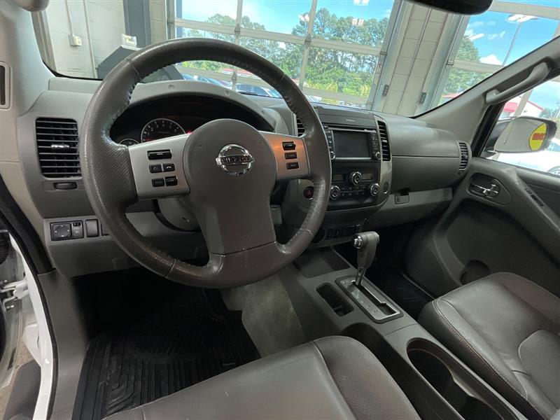 2013 NISSAN FRONTIER SL