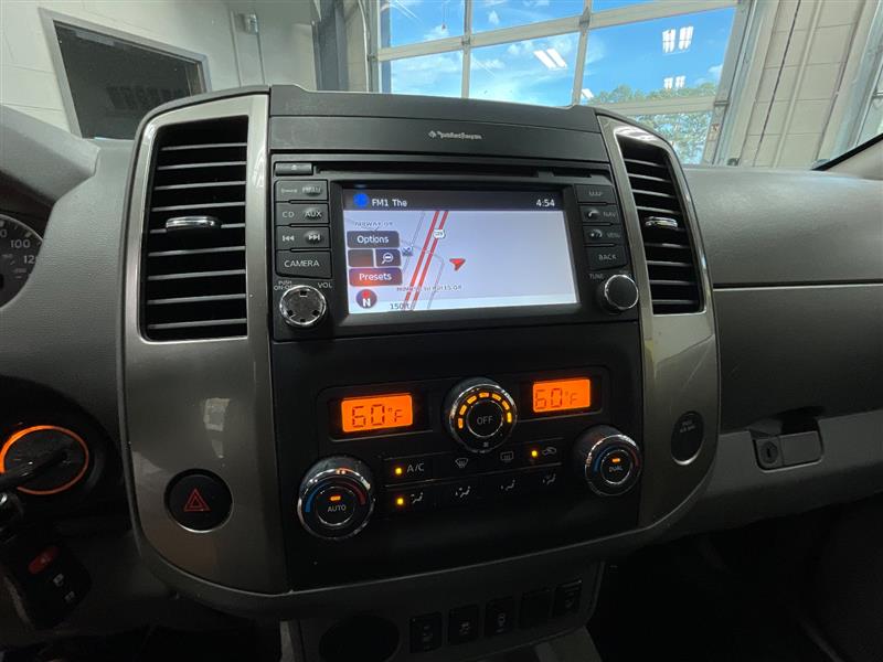 2013 NISSAN FRONTIER SL