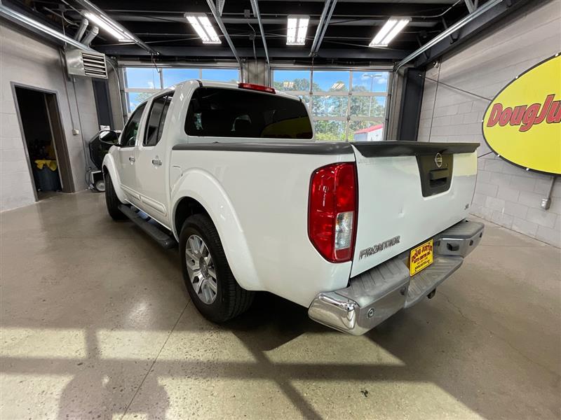 2013 NISSAN FRONTIER SL