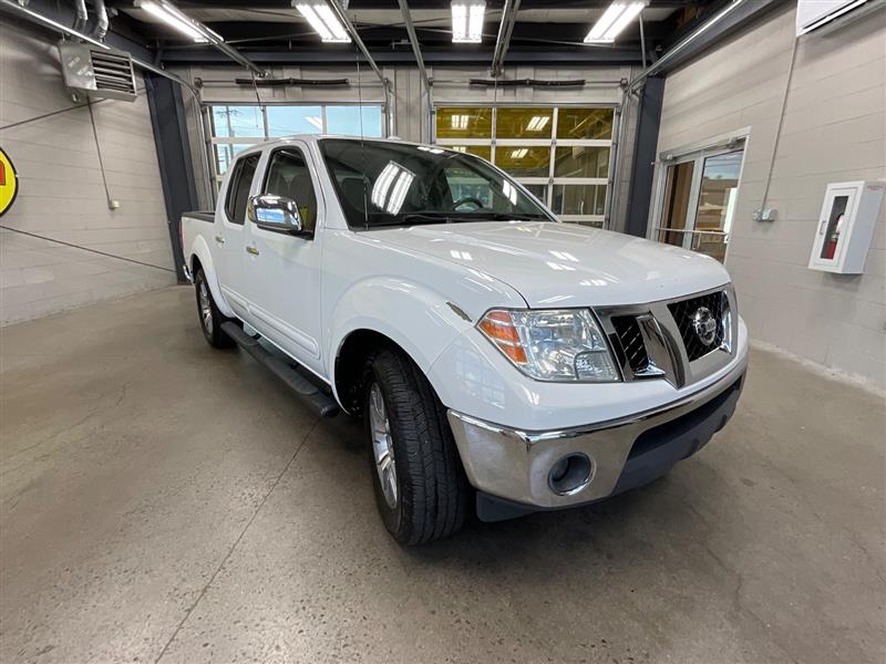 2013 NISSAN FRONTIER SL