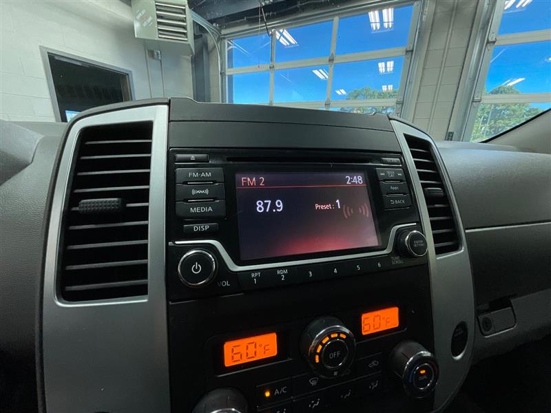 2016 NISSAN FRONTIER SV