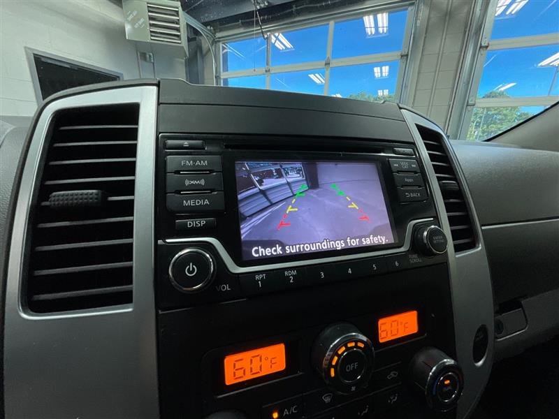 2016 NISSAN FRONTIER SV