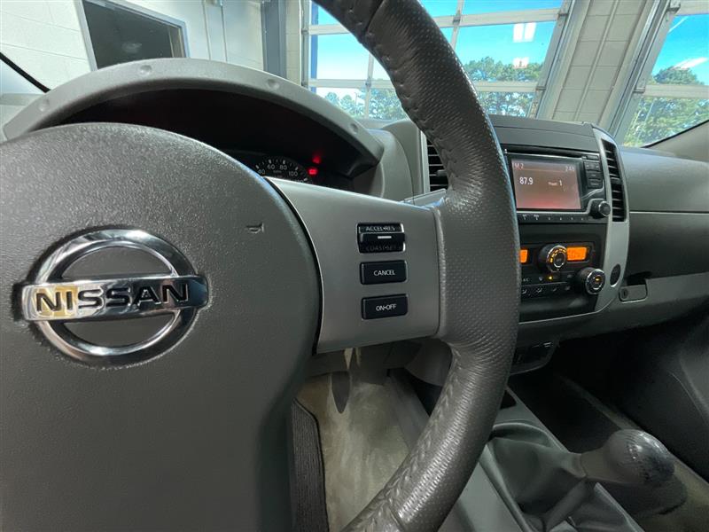 2016 NISSAN FRONTIER SV