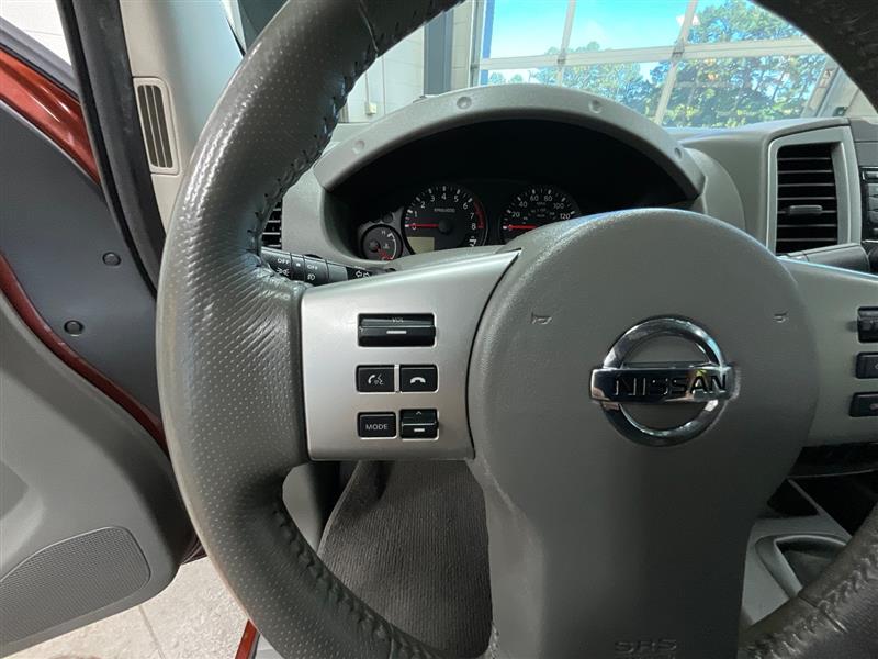 2016 NISSAN FRONTIER SV